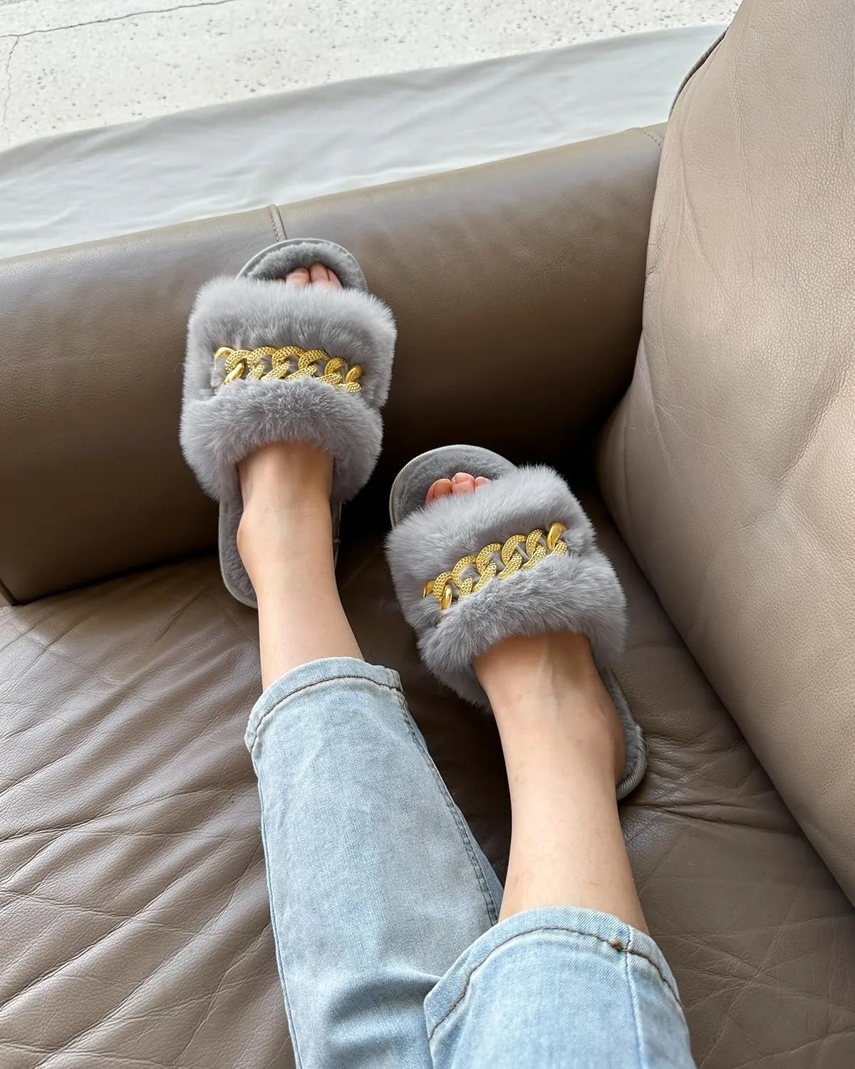 Cozy Fuzzy Fluffy Slippers - Memory Foam Indoor & Outdoor, Perfect Gifts for Women