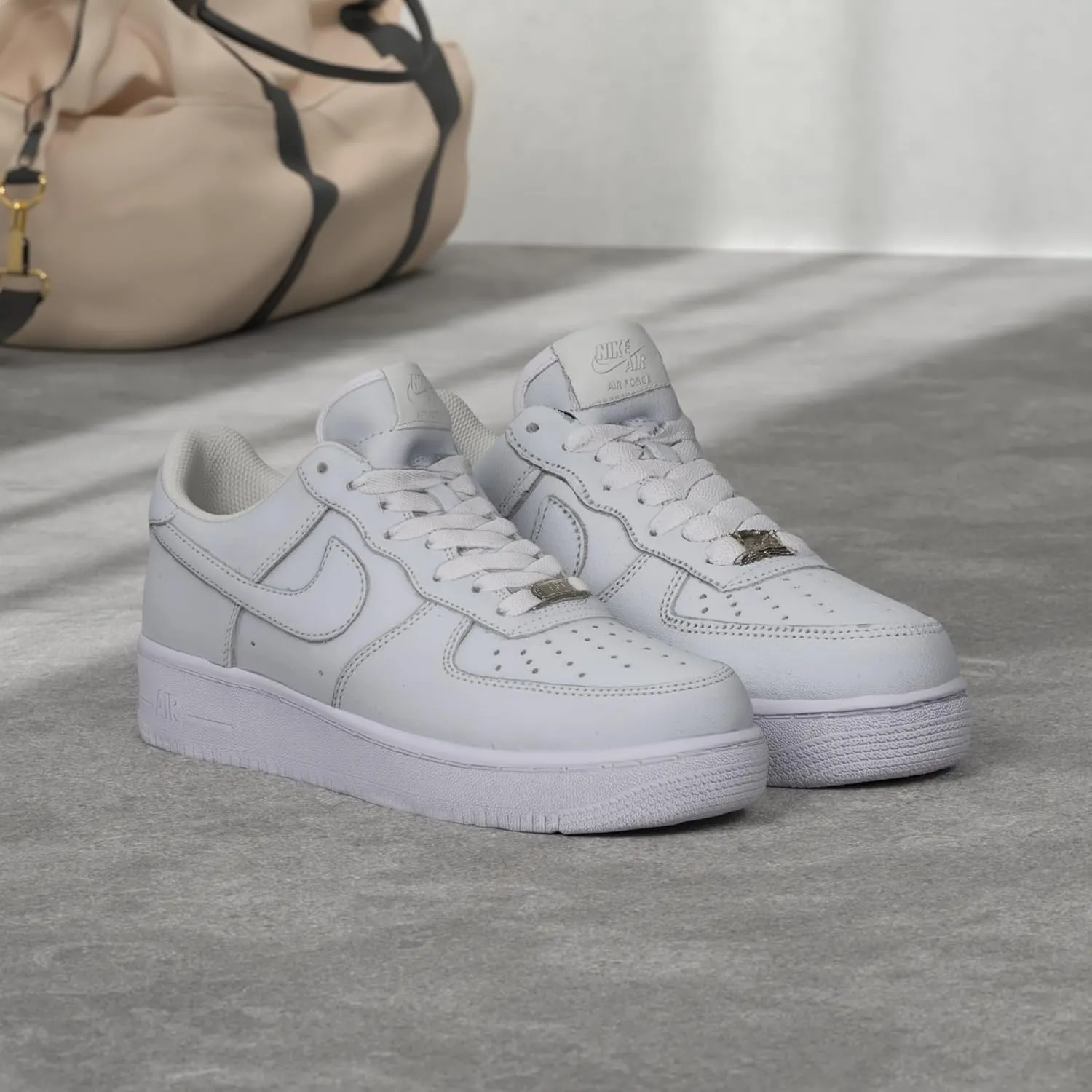 Nike Unisex Adult Air Force 1 '07' Low-Top