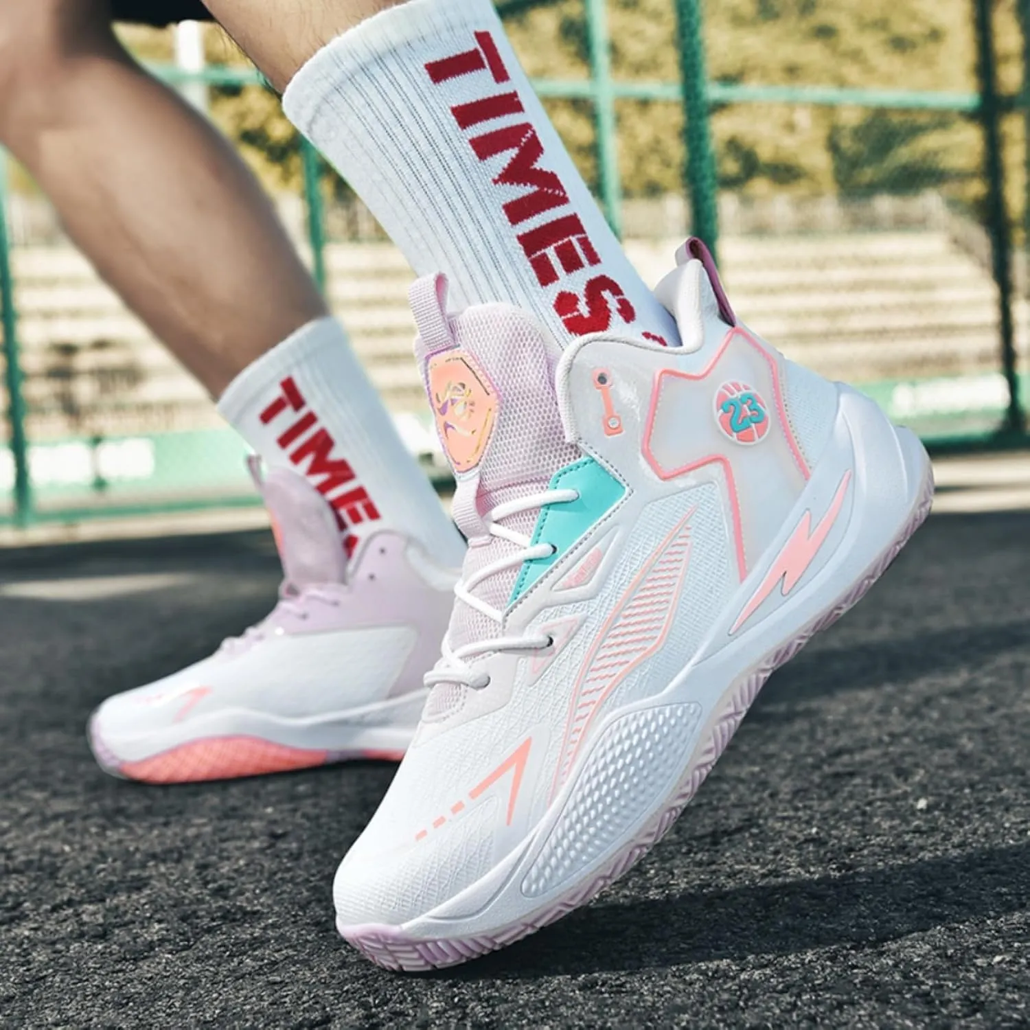 Womens Breathable Mesh Lace Up Basketball Shoes Fashion High Top Non-Slip Running Sneakers Casual Athletic Tennis Walking Sport Shoes